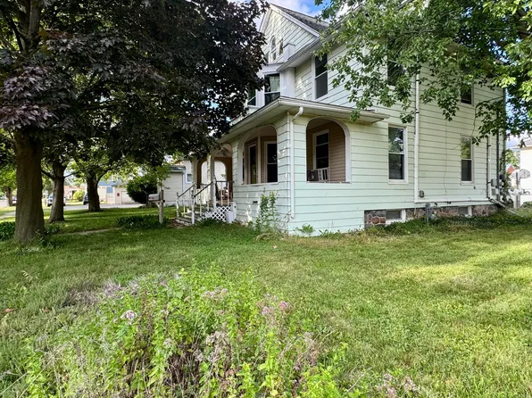214 S Hillsdale St, Homer, MI 49245