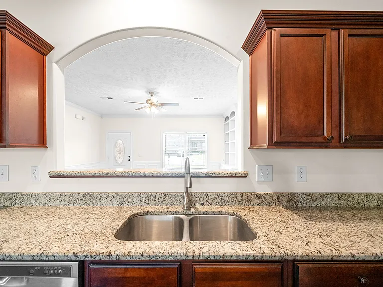 3339 Cotham Ln — Photo 14