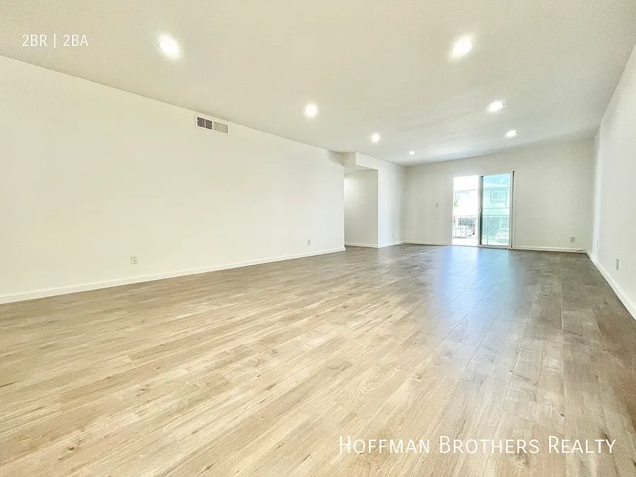 2 bed, 1500 sqft, $3,995 — Photo 2