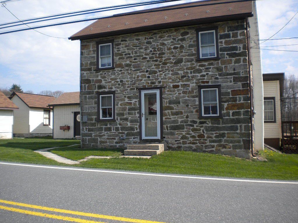 4728 Mountain Rd, Slatington, PA 18080 Zillow