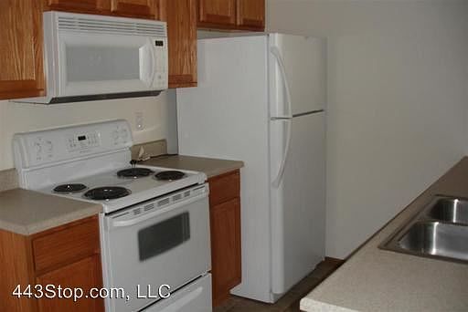 5th image of 5801 Canaveral Dr