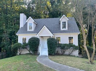 3990 Rocmar Dr, Snellville, GA 30039