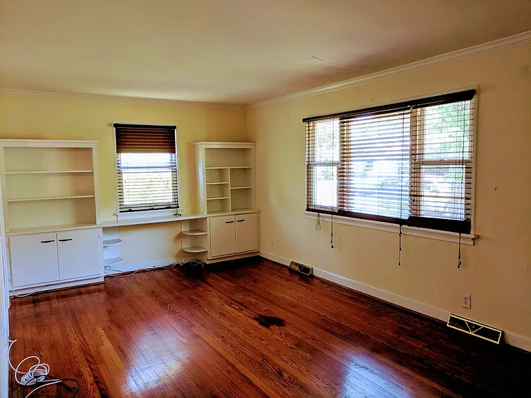 6405 Stuart Ave — Photo 16