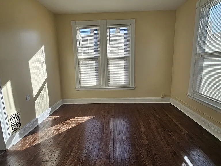 83 Sachem St #O2R — Photo 5