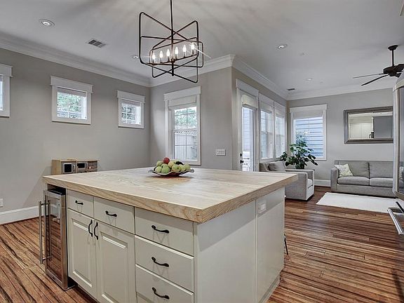 5th image of 8607 Ashland Way