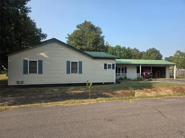 408 Burnet Ave, Parma, MO 63870