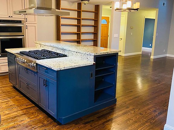 Open Kitchen