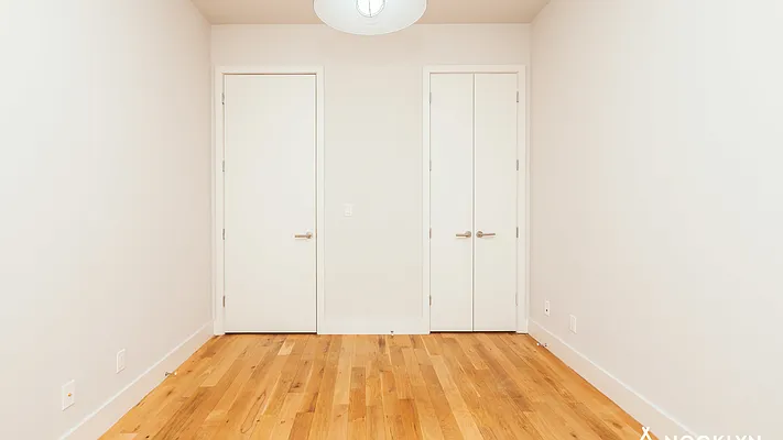 Rented by Nooklyn NYC LLC | media 29