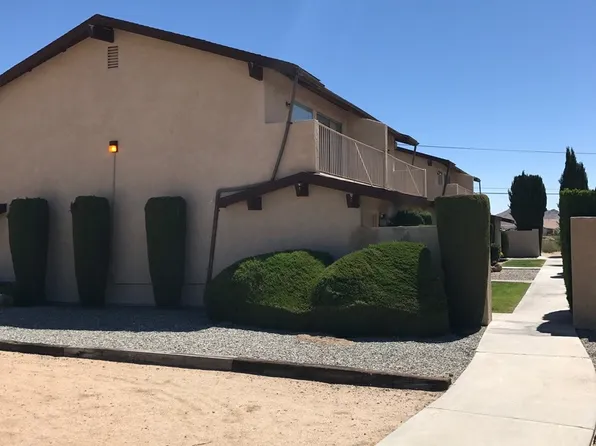 16421 Apple Valley Road, 16421 Apple Valley Rd APT 3, Apple Valley, CA 92307