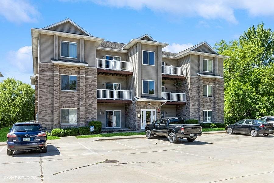 1st image of 285 Sadler Ln APT 201
