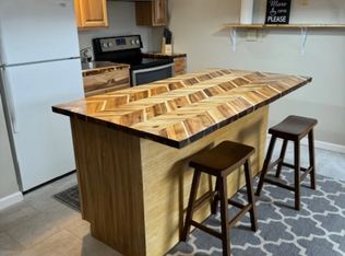 Chesterfield Apartments, Charleston, WV 25304