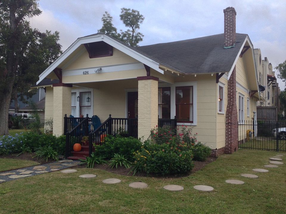 Corner Front of Hosue