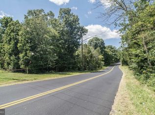 15119 Compton Rd, Centreville, VA 20121