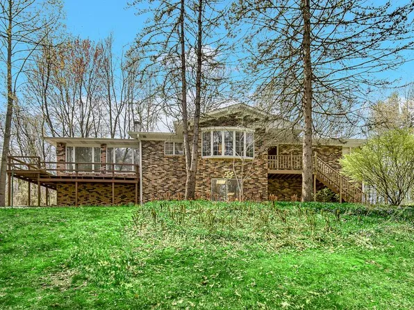 3201 N Wozniak Rd, Michigan City, IN 46360