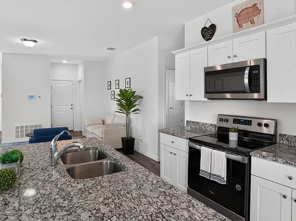 Hymeadow Springs Rental Homes