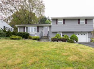 78 Windy Dr, Waterbury, CT 06705