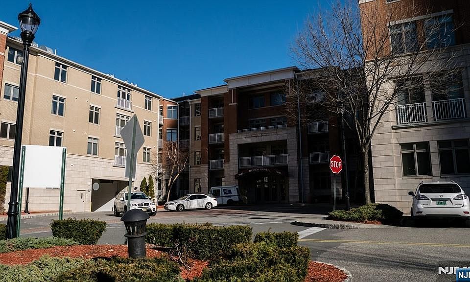 1st image of 7400 River Rd APT 225