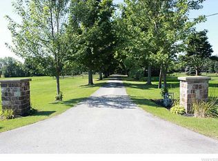 1435 Porterville Rd, East Aurora, NY 14052