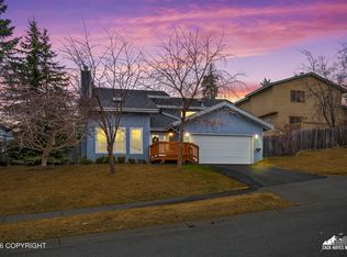 2741 Kempton Hills Dr, Anchorage, AK 99516