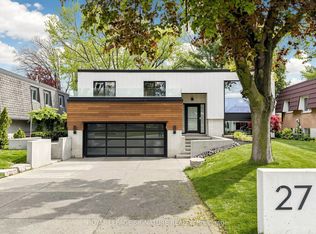 27 Fairwood Pl E, Burlington, ON L7T 2B7
