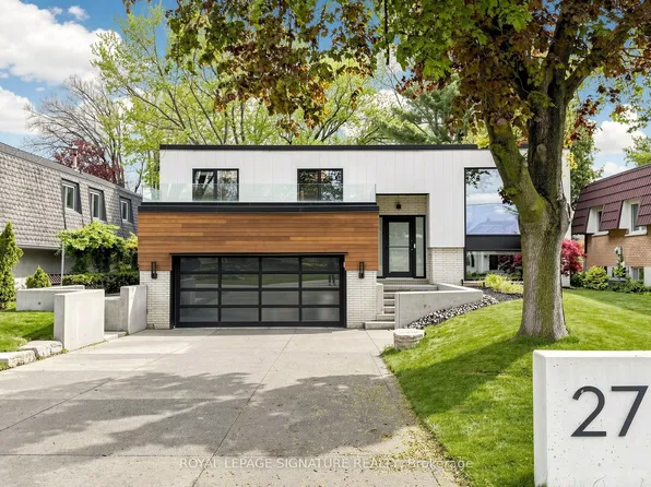 27 Fairwood Pl E, Burlington, ON L7T 2B7