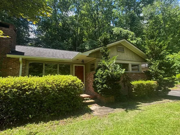 21 Red Bird Rd, Tryon, NC 28782