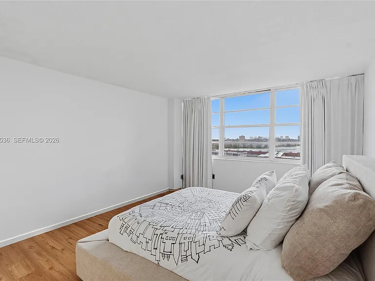 1351 NE Miami Gardens Dr #806E — Photo 12