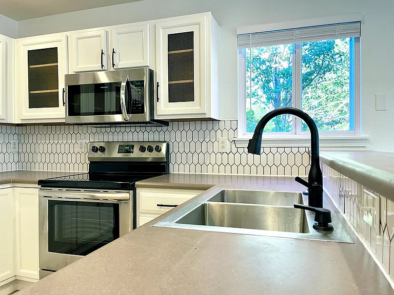 Brand new tile backsplash