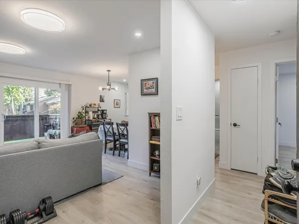 38627 Cherry Ln APT 113, Fremont, CA 94536