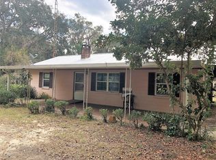 253 Sleepy Hollow Dr, Interlachen, FL 32148