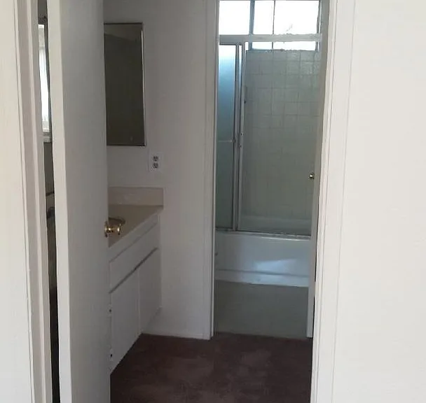 14333 Friar St — Photo 14
