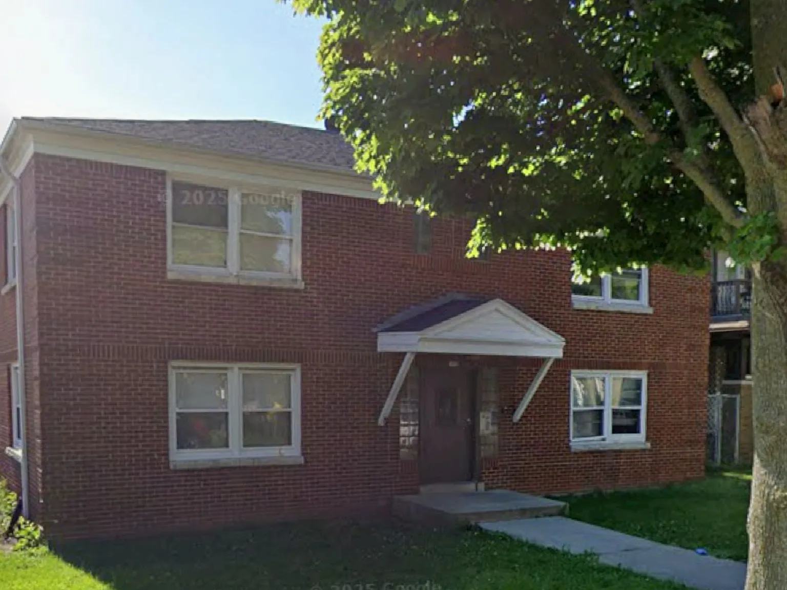 Affordable Studio Apartment with Heat and Appliances Included $685/Month — Photo 1