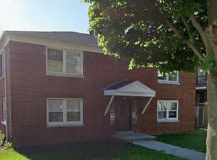 Affordable Studio Apartment with Heat and Appliances Included $645/Month, Milwaukee, WI 53212
