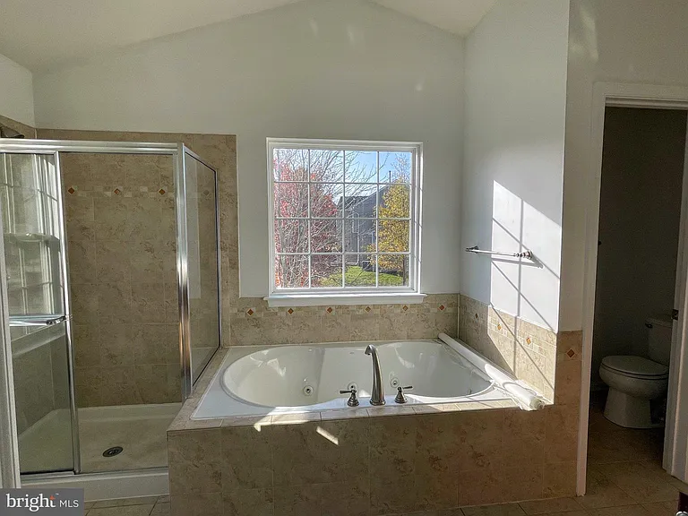 2900 Valerian Ln — Photo 18