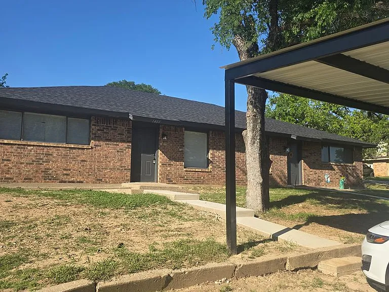 1401 Arvel Cir — Photo 25