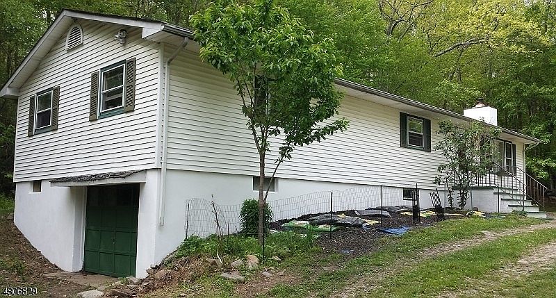 1st image of 1045 County Road 521