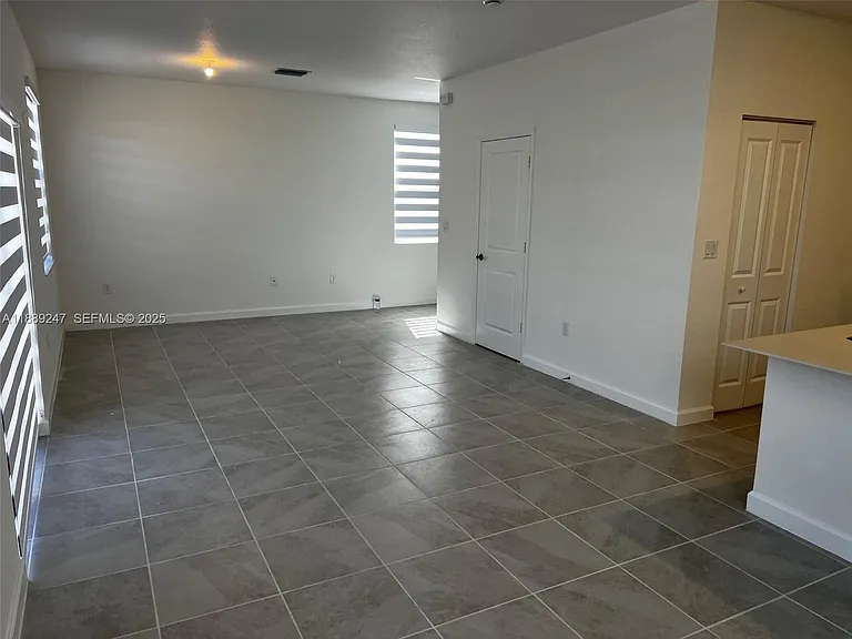 2651 SE 24th Dr — Photo 15