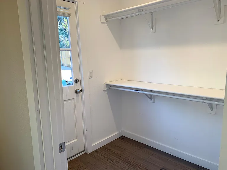 626 N Coronado St — Photo 11