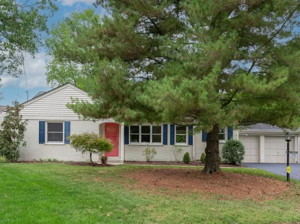 1003 Urbancrest Pl, Cincinnati, OH 45226