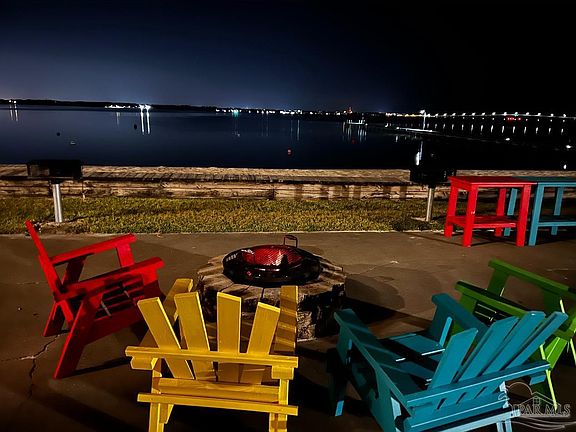 2nd image of 1150 Fort Pickens Rd APT D7