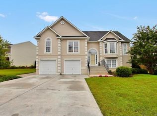 10458 Whirlaway Ln, Ruther Glen, VA 22546