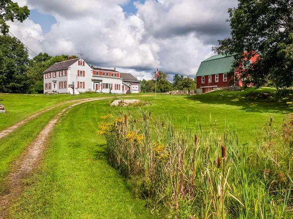 32 Logging Road, York, ME 03909