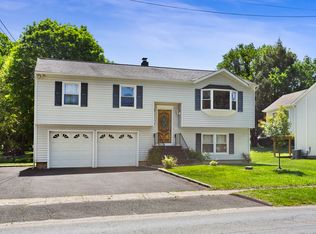 34 Plumtrees Rd, Bethel, CT 06801