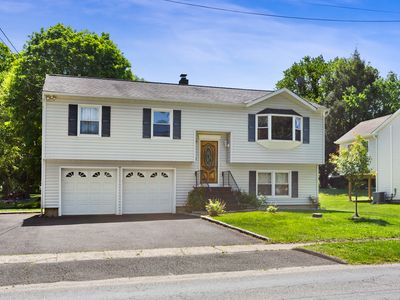 34 Plumtrees Road, Bethel, CT, 06801