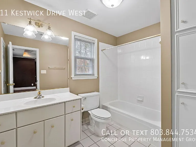 211 Kestwick Dr W — Photo 45