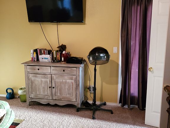 4th image of 4700 Bishops Castle Dr