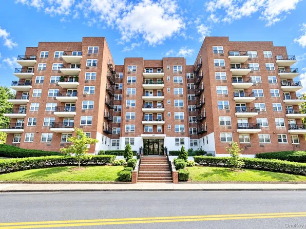 440 Warburton Avenu Avenue #4J, Yonkers, NY 10701