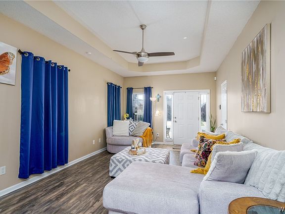 4th image of 9706 Moonlight Dr