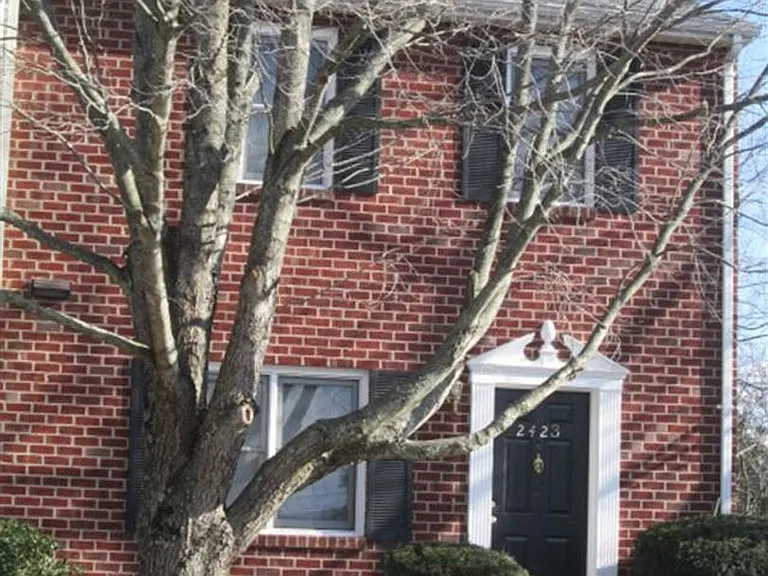 2423 Ridge Rd — Photo 1