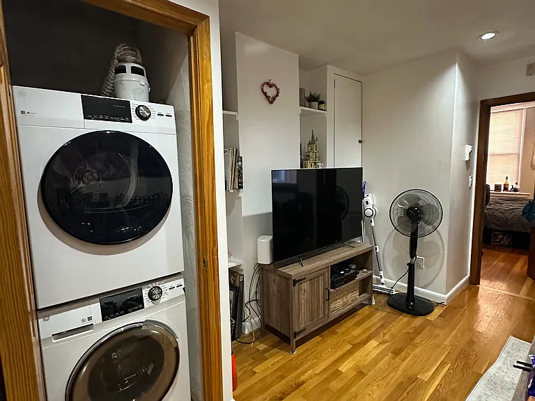 89 Prince St #7 — Photo 27